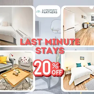 Premium Offer L Last-minute Escape L Aj L High Street L Parking L Ideal For Short Or Long - Town Centre Apartment, 4 Beds, 1 Bathroom Apartment